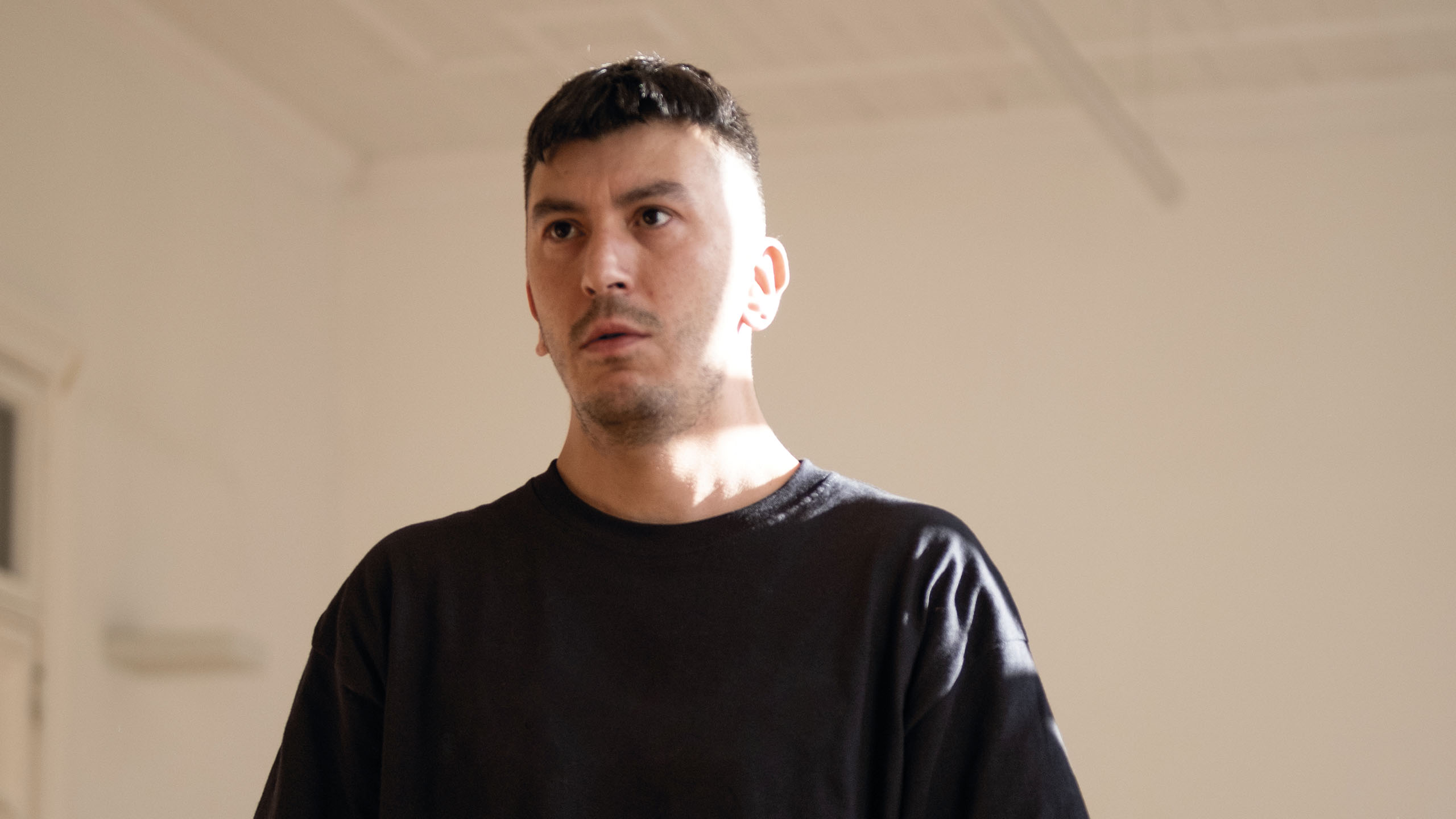 JORGE VOLPI BRAVO <br> creador e investigador en artes escénicas </br>